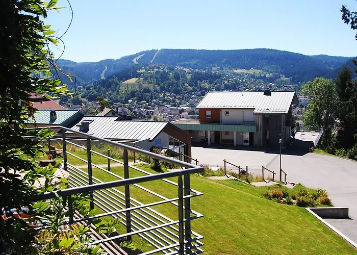 Le Herbau פארק נופש 3*